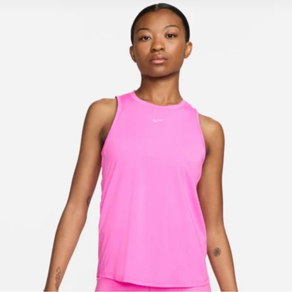 Nike Women's Pink Tank Top/skort set XS